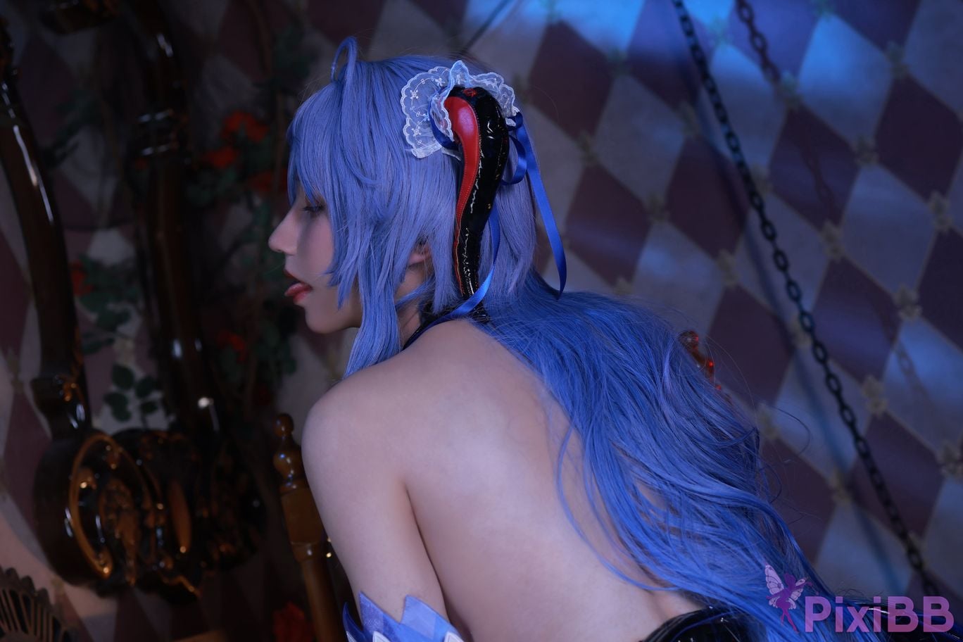 Cosplayer Three oclock in the morning Genshin Sweet Rain Succubus PixiBB.COM 070