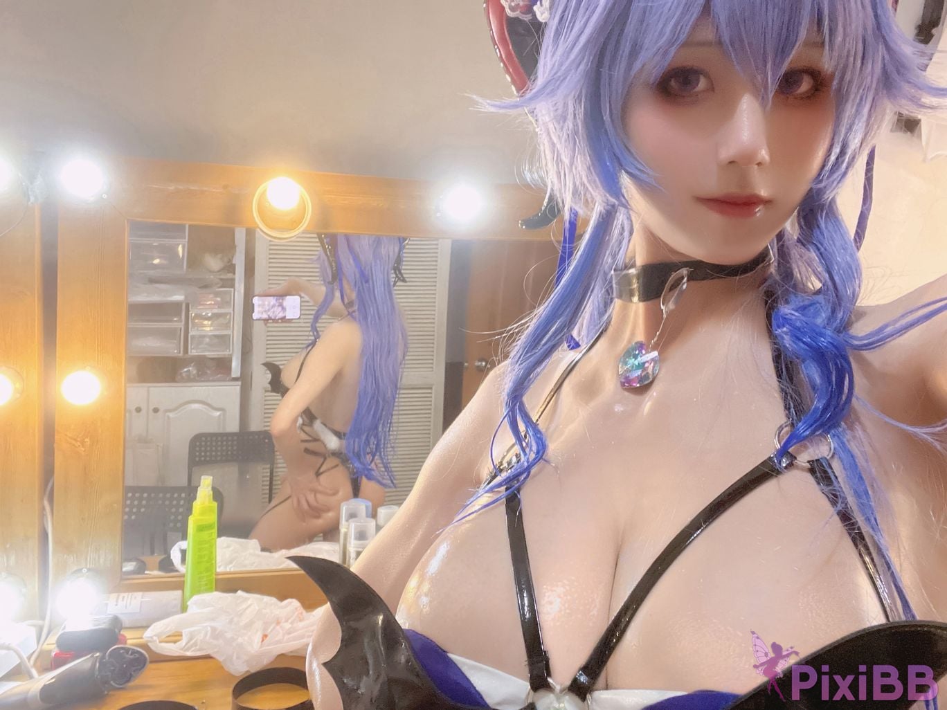 Cosplayer Three oclock in the morning Genshin Sweet Rain Succubus PixiBB.COM 125