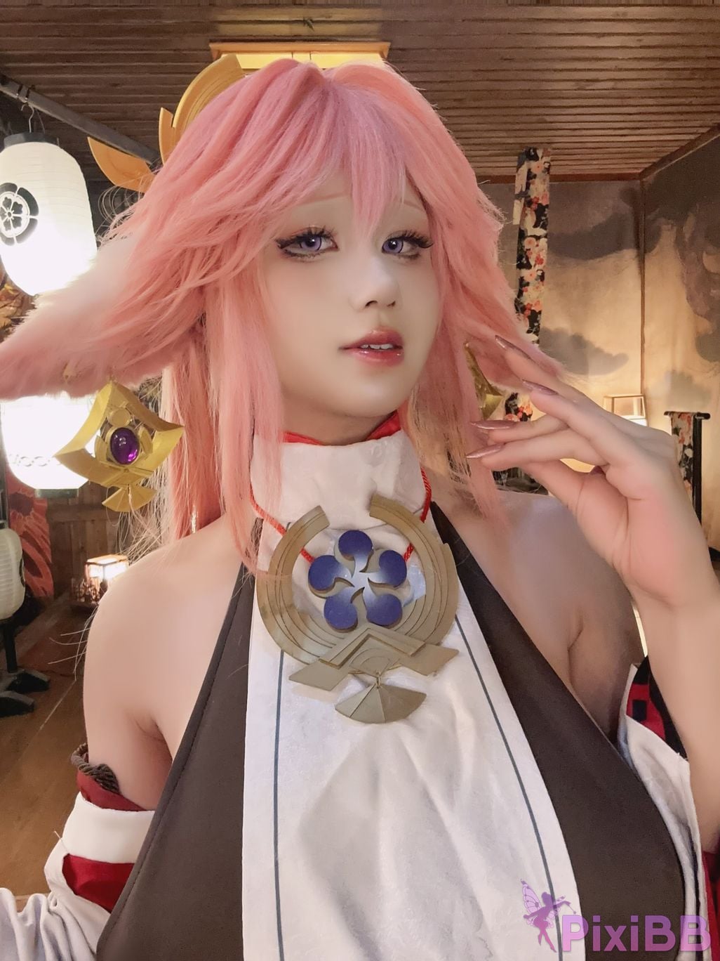 Cosplayer Three oclock in the morning Yae Miko PixiBB.COM 008