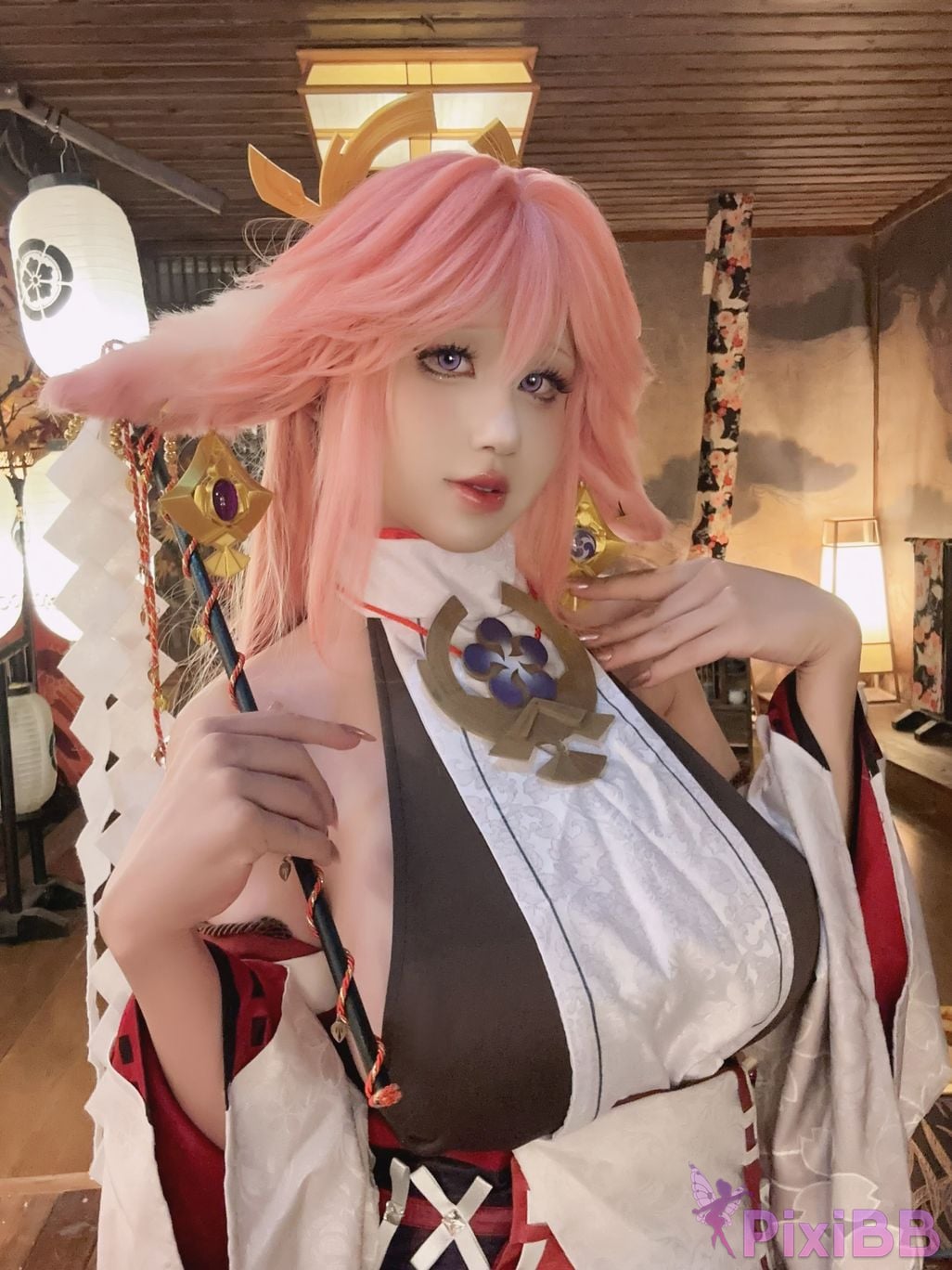 Cosplayer Three oclock in the morning Yae Miko PixiBB.COM 011