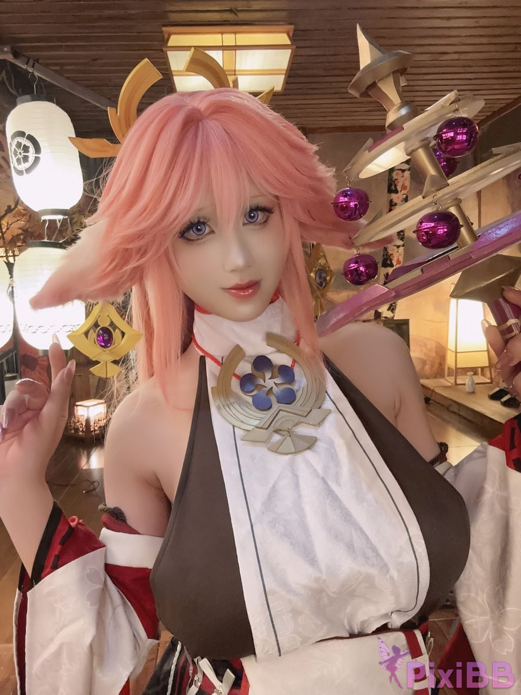 Cosplayer Three oclock in the morning Yae Miko PixiBB.COM 013