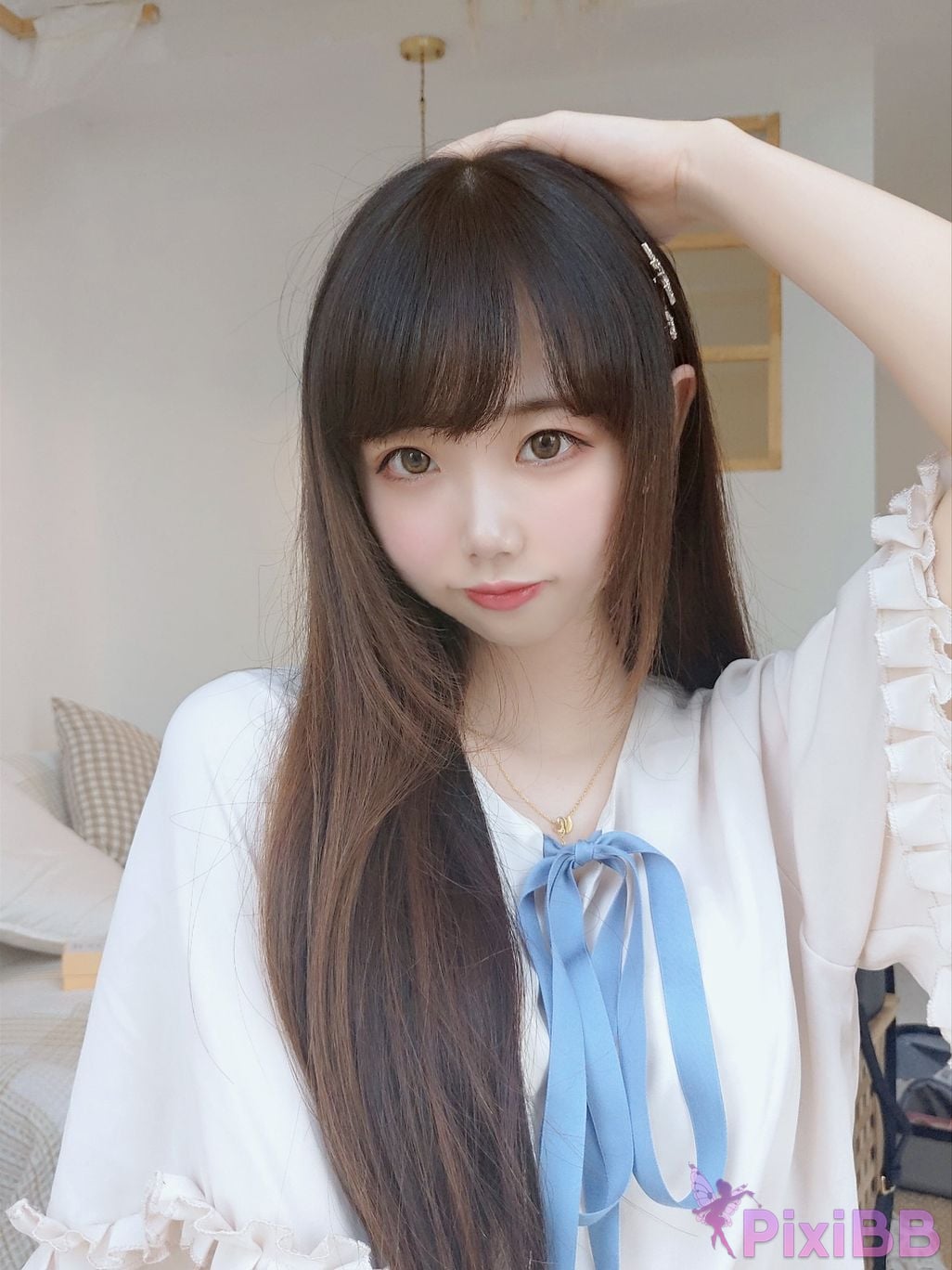 Cosplayer Xue Qi SAMA barefoot PixiBB.COM 003