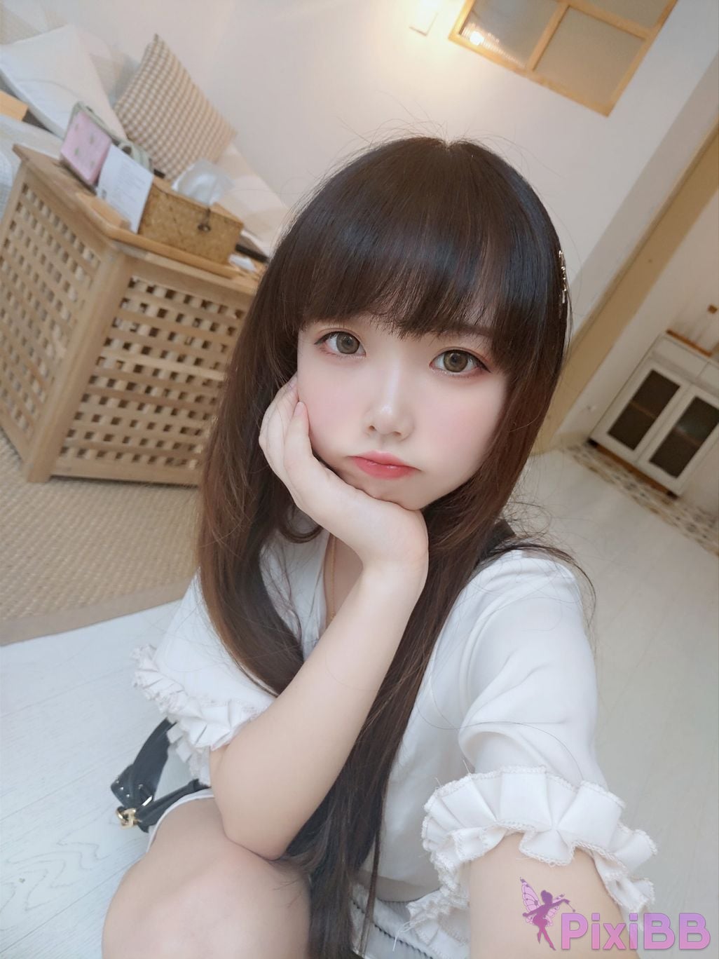 Cosplayer Xue Qi SAMA barefoot PixiBB.COM 006