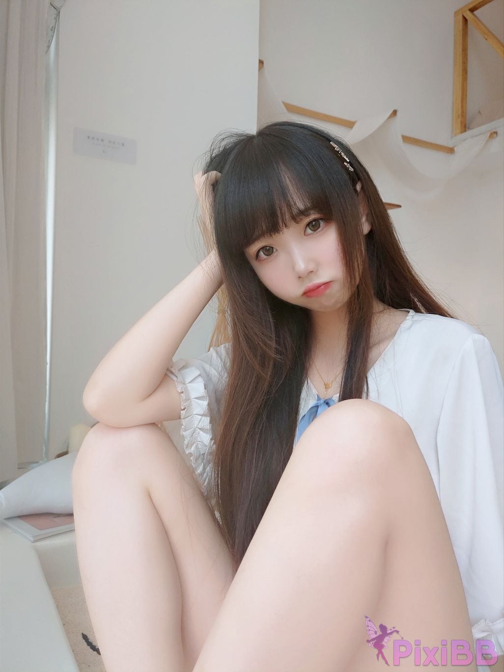 Cosplayer Xue Qi SAMA barefoot PixiBB.COM 009