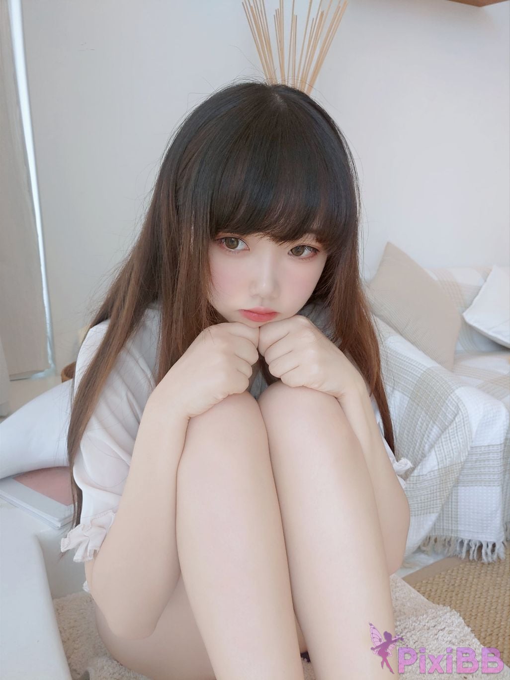 Cosplayer Xue Qi SAMA barefoot PixiBB.COM 013