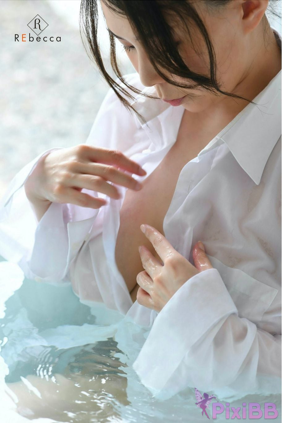 Japanese Idol Yuria Yoshine Rebecca digital photo book M Magnificent PixiBB.COM 050