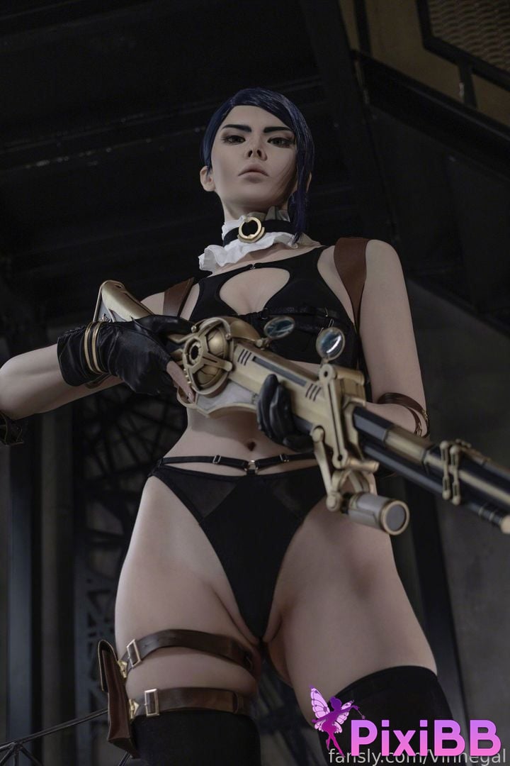 Vinnegal Caitlyn Kiramman PixiBB.COM 13