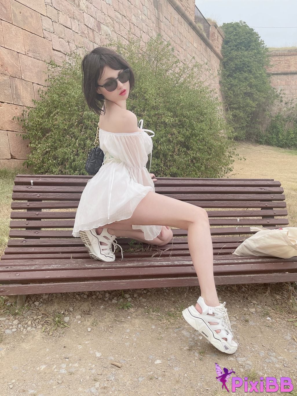 HidoriCasualCastleTrip PixiBB.COM 18