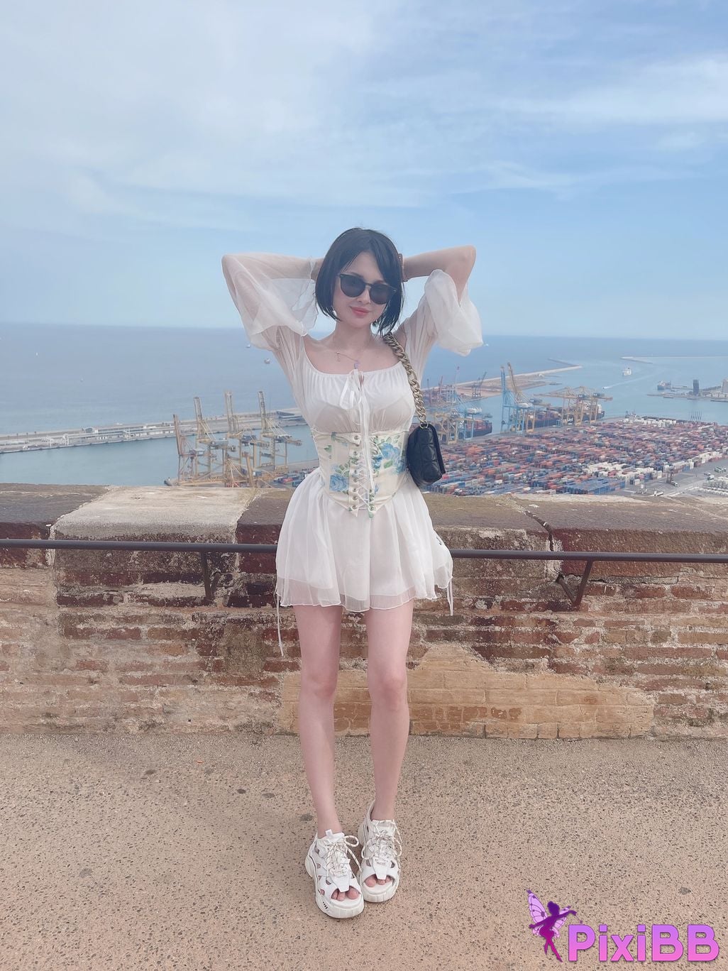 HidoriCasualCastleTrip PixiBB.COM 26