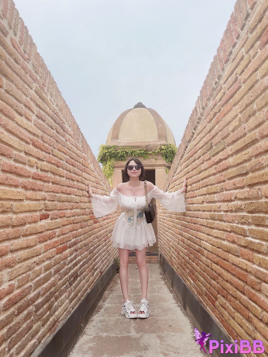 HidoriCasualCastleTrip PixiBB.COM 29