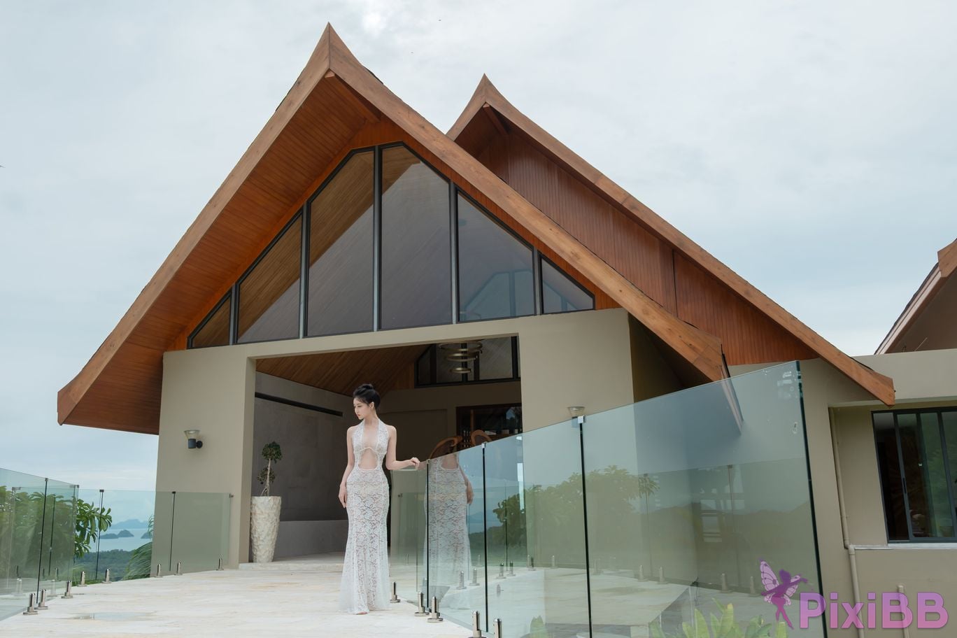 Cosplayer every year Nnian White PixiBB.COM 053