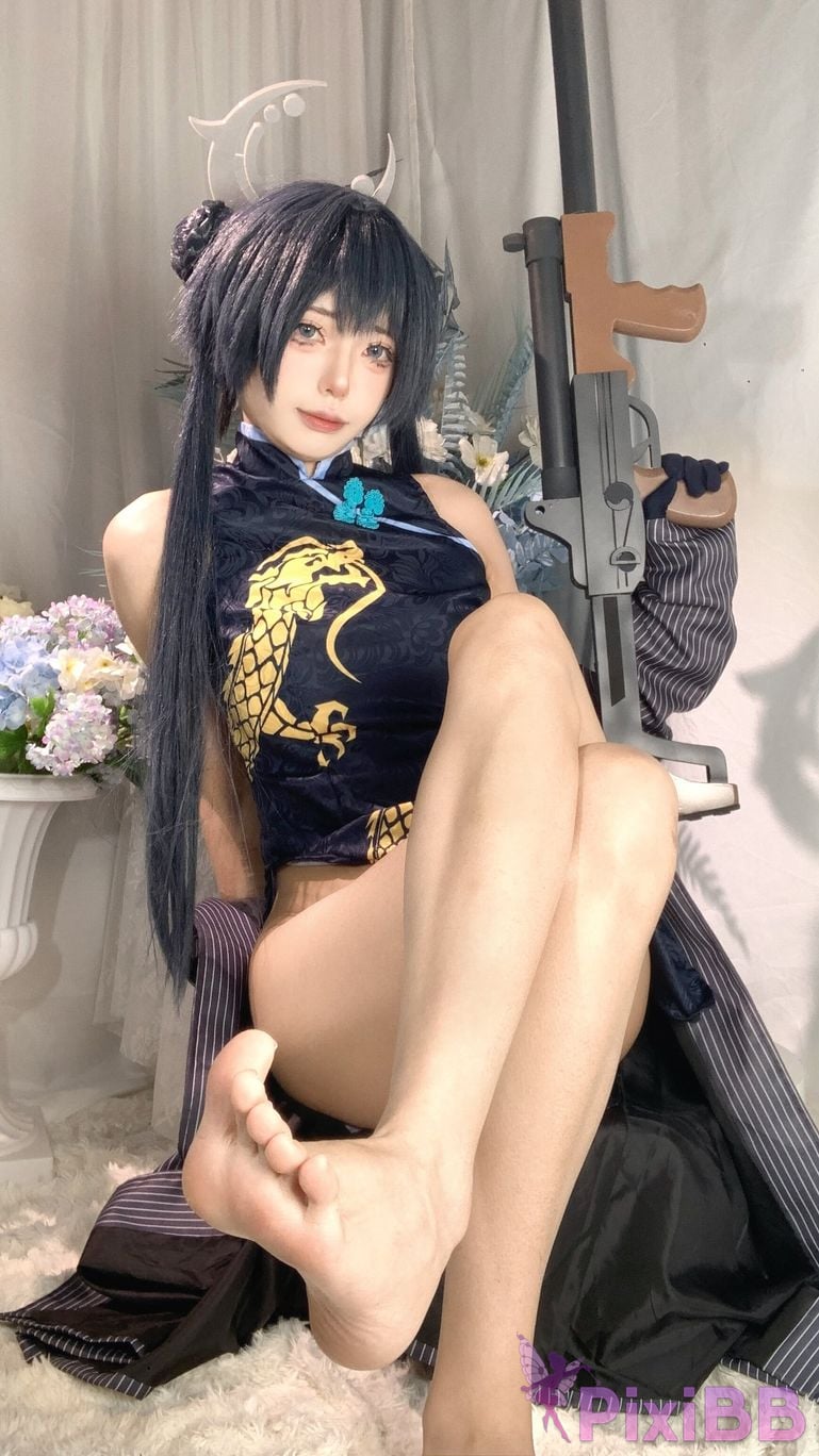Cosplayer Your face is round and Azure Files Concubine Longhua PixiBB.COM 032