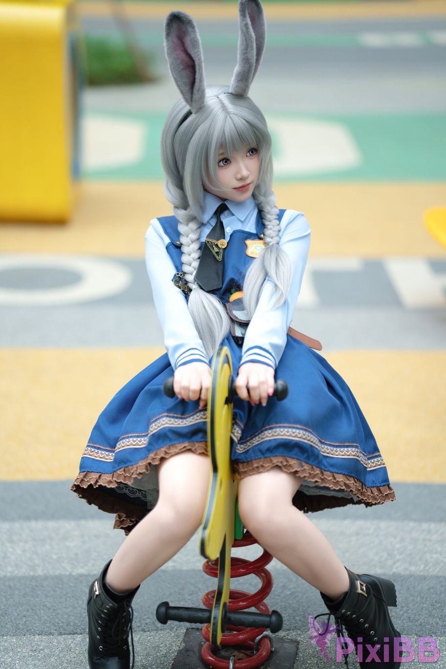 Cosplayer Bangni Bonnie Officer Rabbit S PixiBB.COM 010