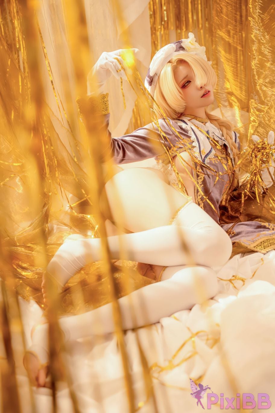 Cosplayer Zhiyue Etsu ko Joan of Arc PixiBB.COM 015