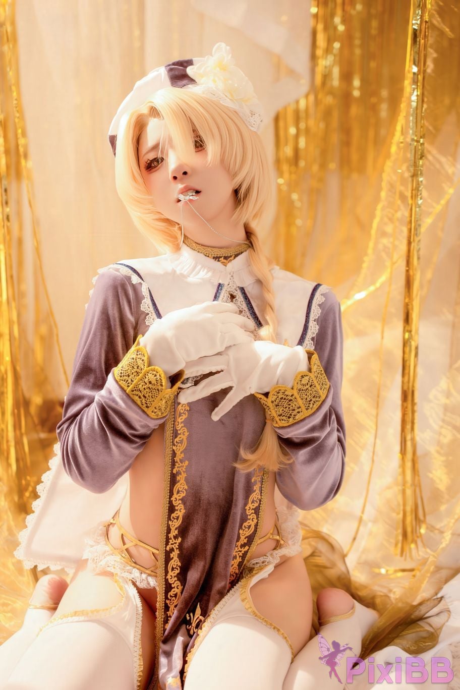 Cosplayer Zhiyue Etsu ko Joan of Arc PixiBB.COM 016