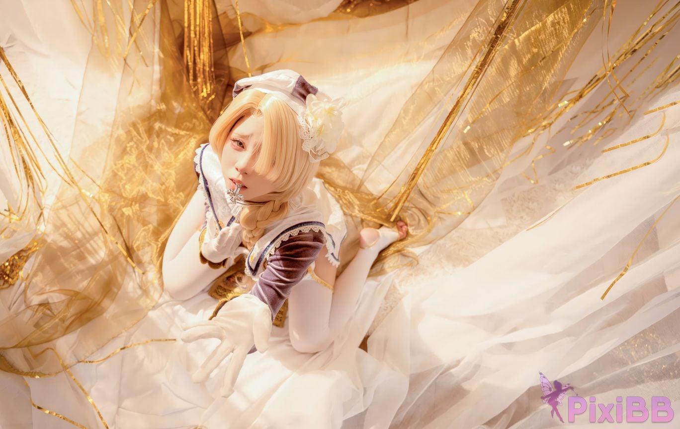 Cosplayer Zhiyue Etsu ko Joan of Arc PixiBB.COM 028