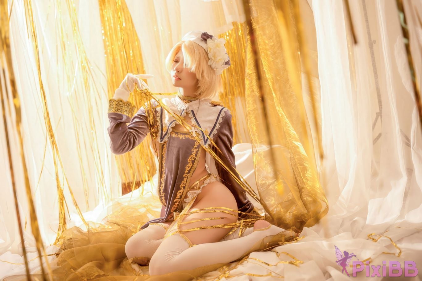 Cosplayer Zhiyue Etsu ko Joan of Arc PixiBB.COM 031