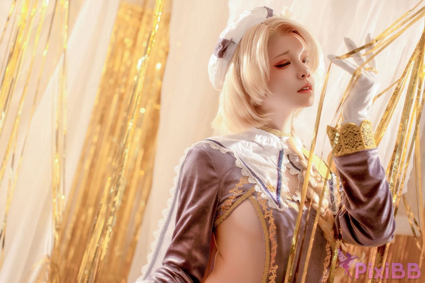 Cosplayer Zhiyue Etsu ko Joan of Arc PixiBB.COM 061