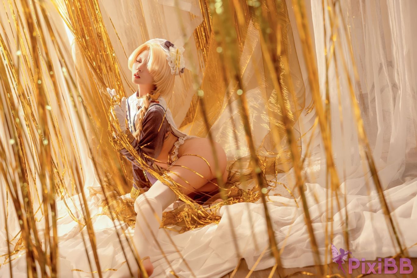 Cosplayer Zhiyue Etsu ko Joan of Arc PixiBB.COM 064