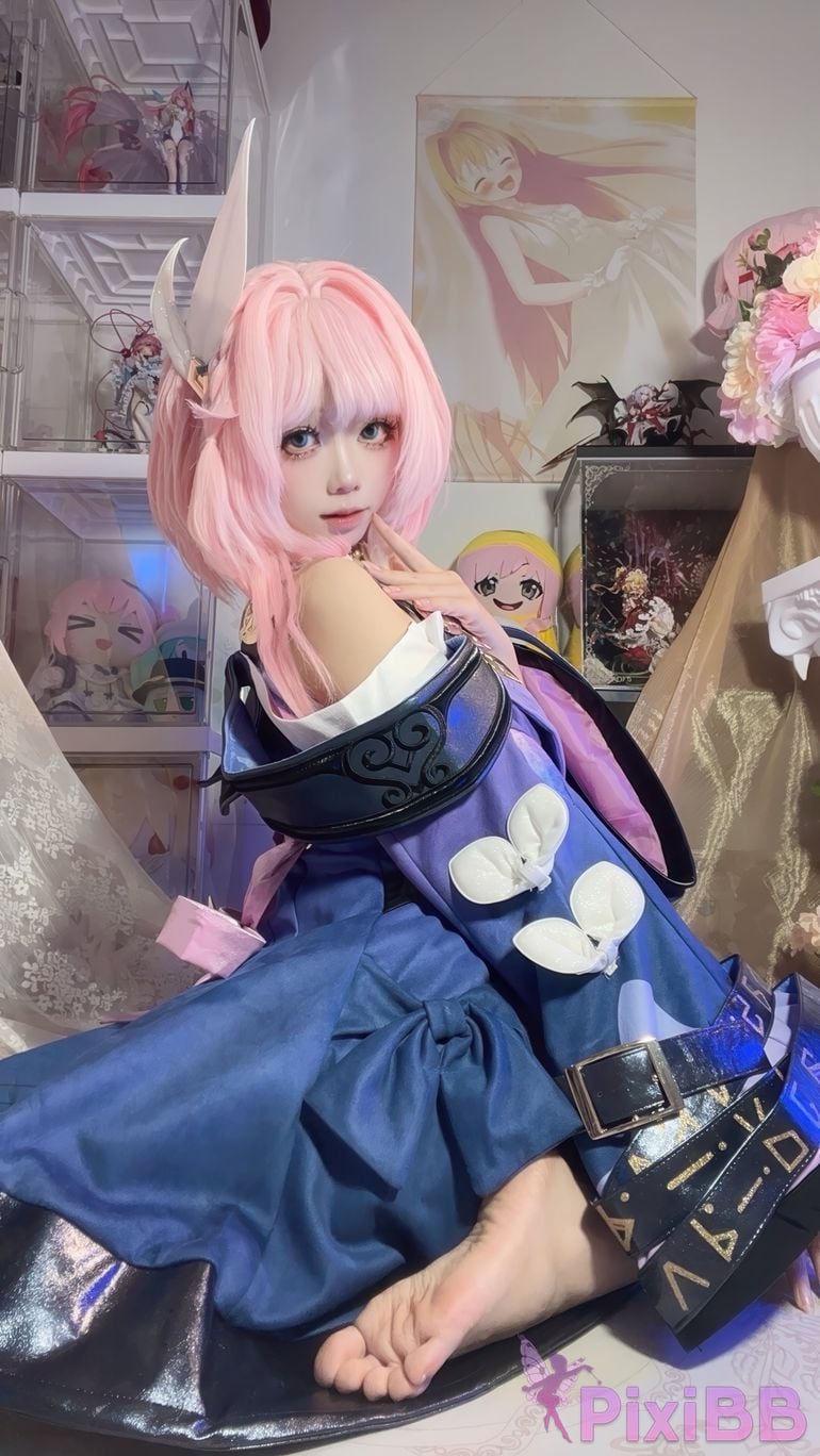 Cosplayer white oak Shirly Xi Lian PixiBB.COM 005