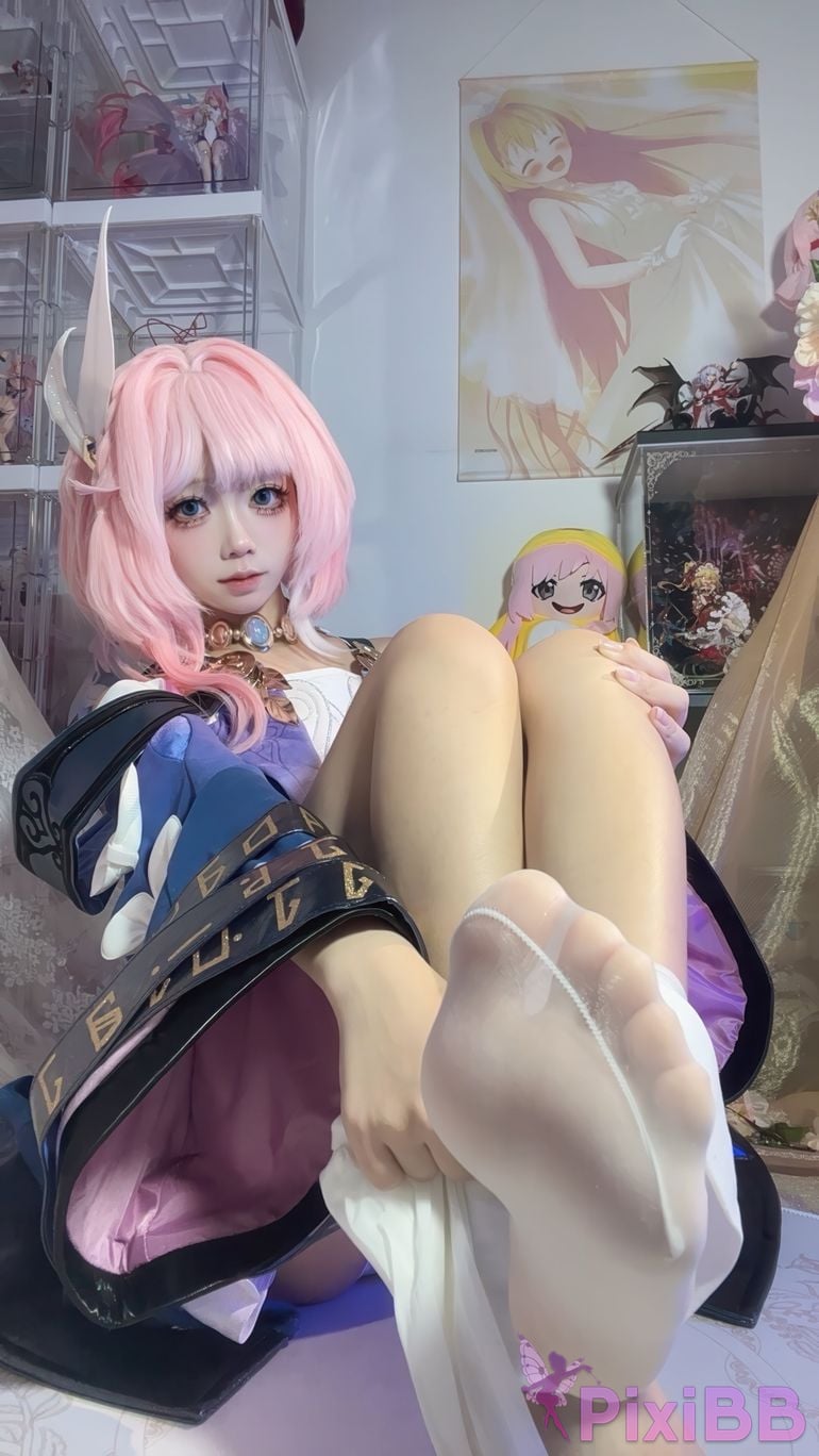 Cosplayer white oak Shirly Xi Lian PixiBB.COM 009
