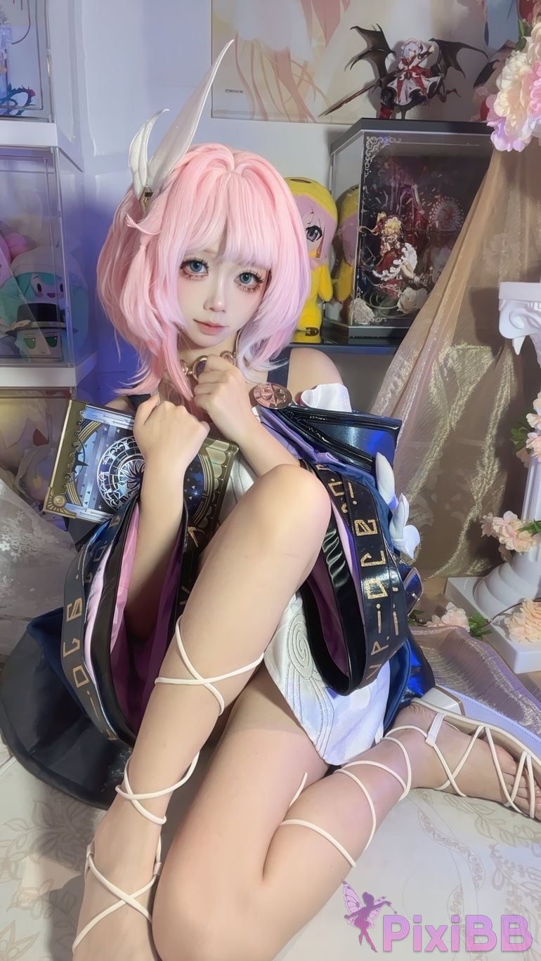 Cosplayer white oak Shirly Xi Lian PixiBB.COM 016