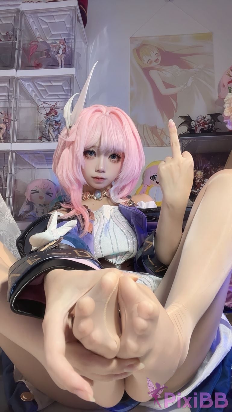 Cosplayer white oak Shirly Xi Lian PixiBB.COM 018