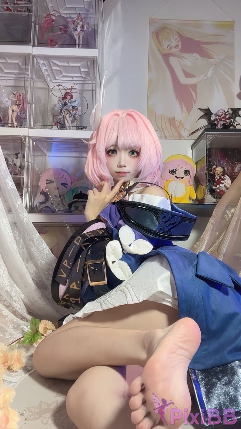 Cosplayer white oak Shirly Xi Lian PixiBB.COM 020