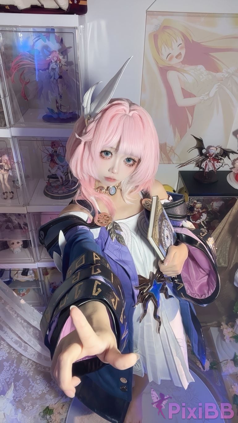 Cosplayer white oak Shirly Xi Lian PixiBB.COM 025