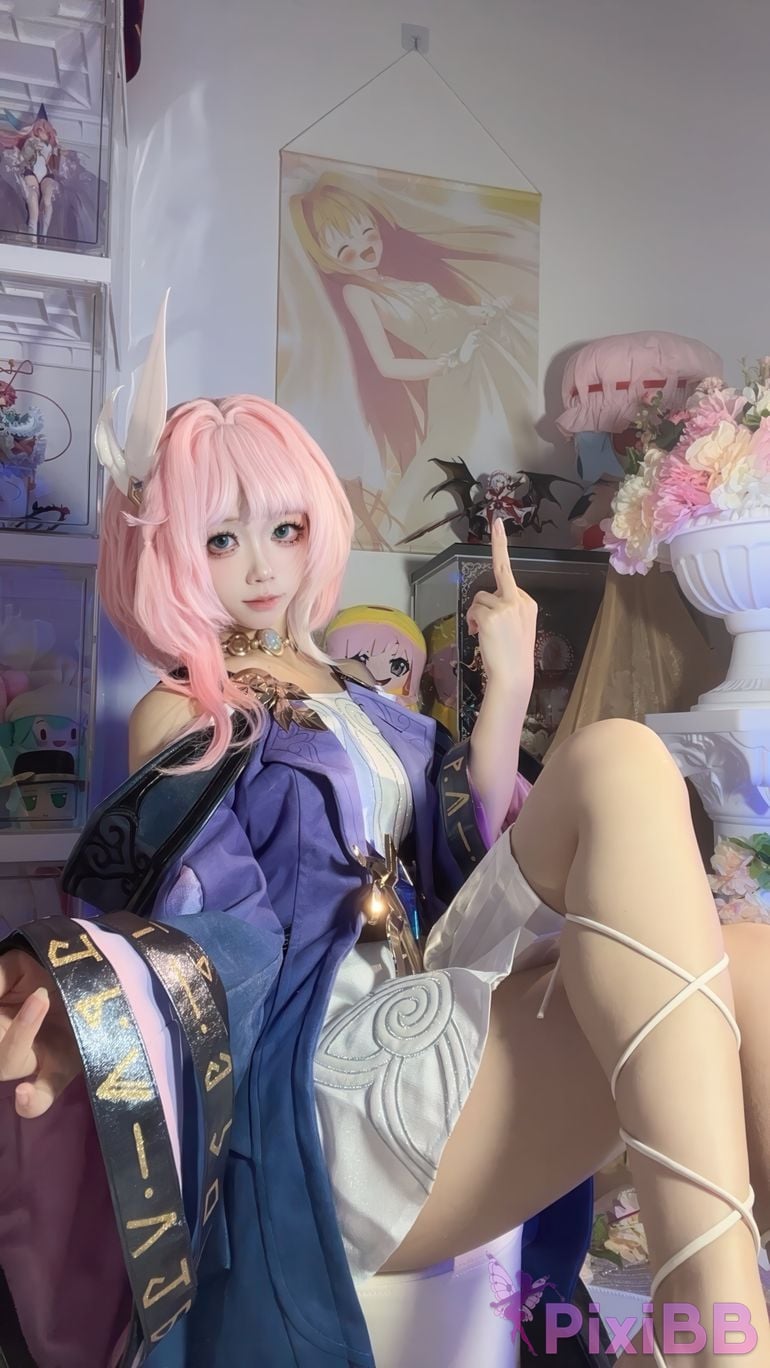 Cosplayer white oak Shirly Xi Lian PixiBB.COM 029