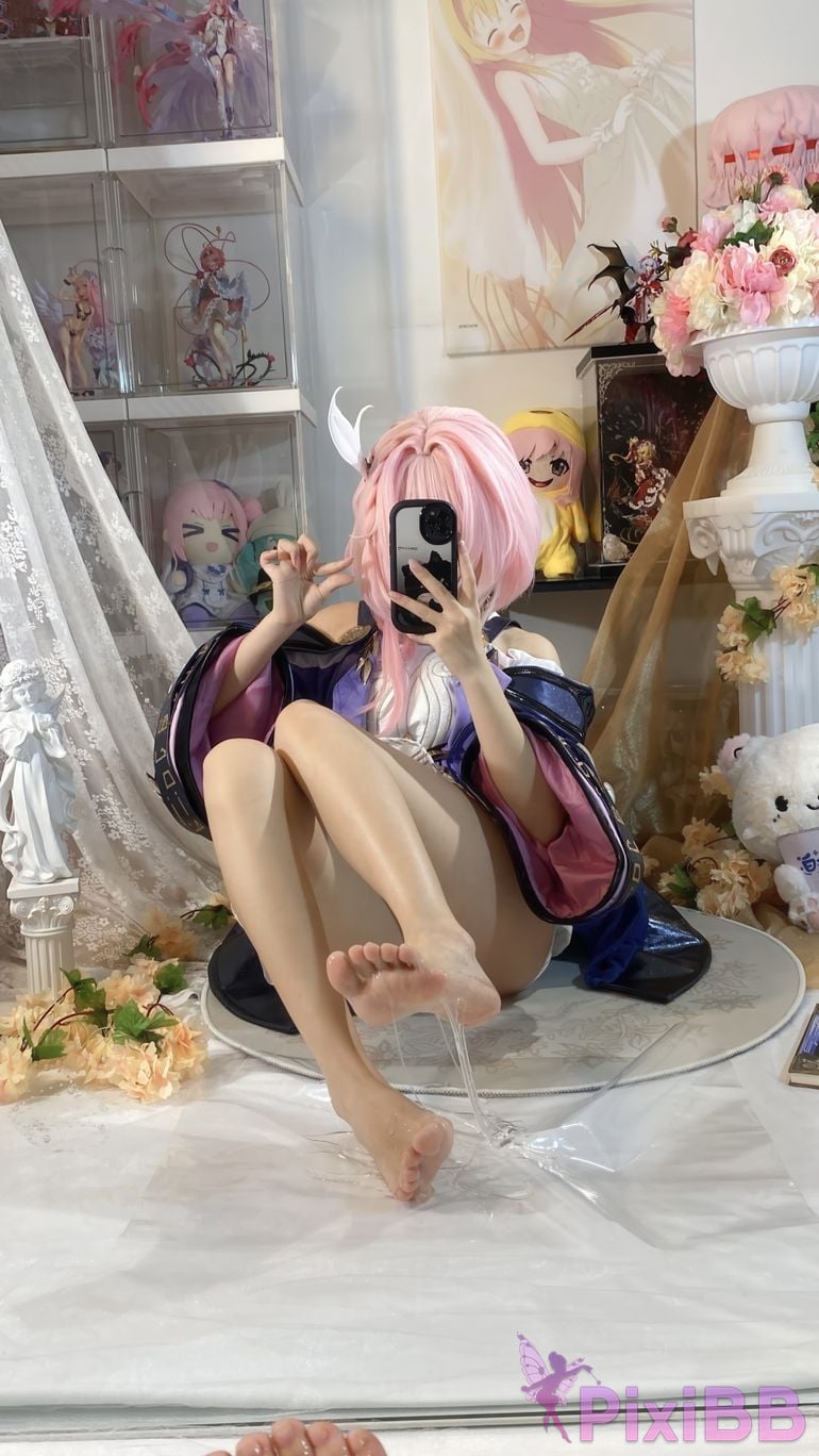 Cosplayer white oak Shirly Xi Lian PixiBB.COM 038