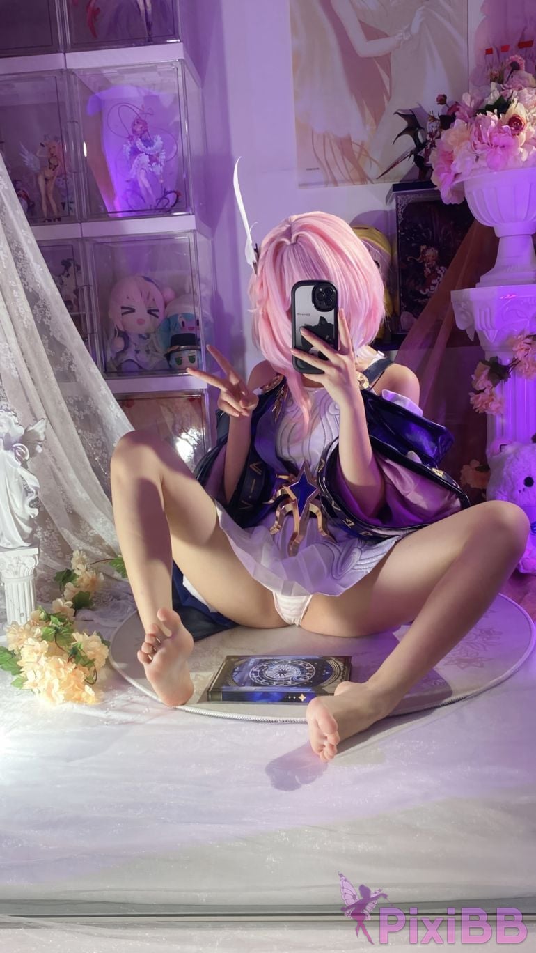 Cosplayer white oak Shirly Xi Lian PixiBB.COM 051