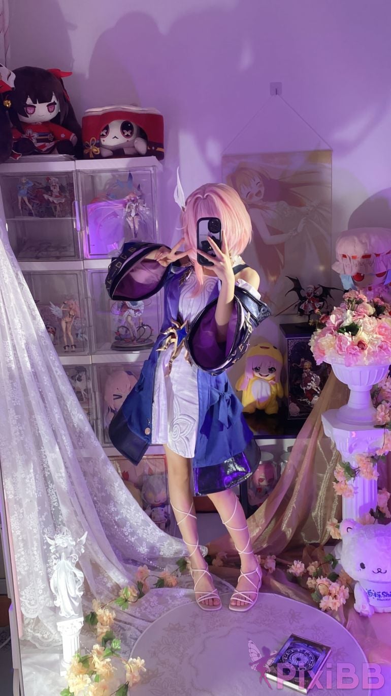 Cosplayer white oak Shirly Xi Lian PixiBB.COM 052