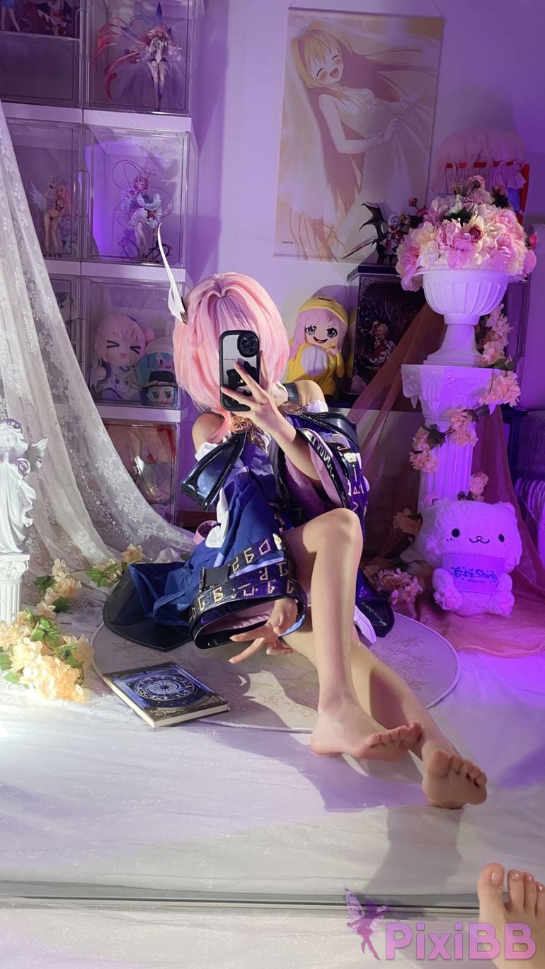 Cosplayer white oak Shirly Xi Lian PixiBB.COM 064