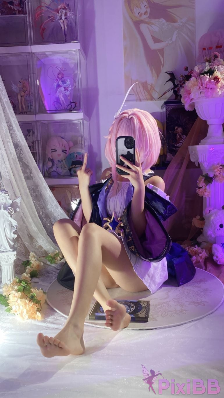 Cosplayer white oak Shirly Xi Lian PixiBB.COM 068