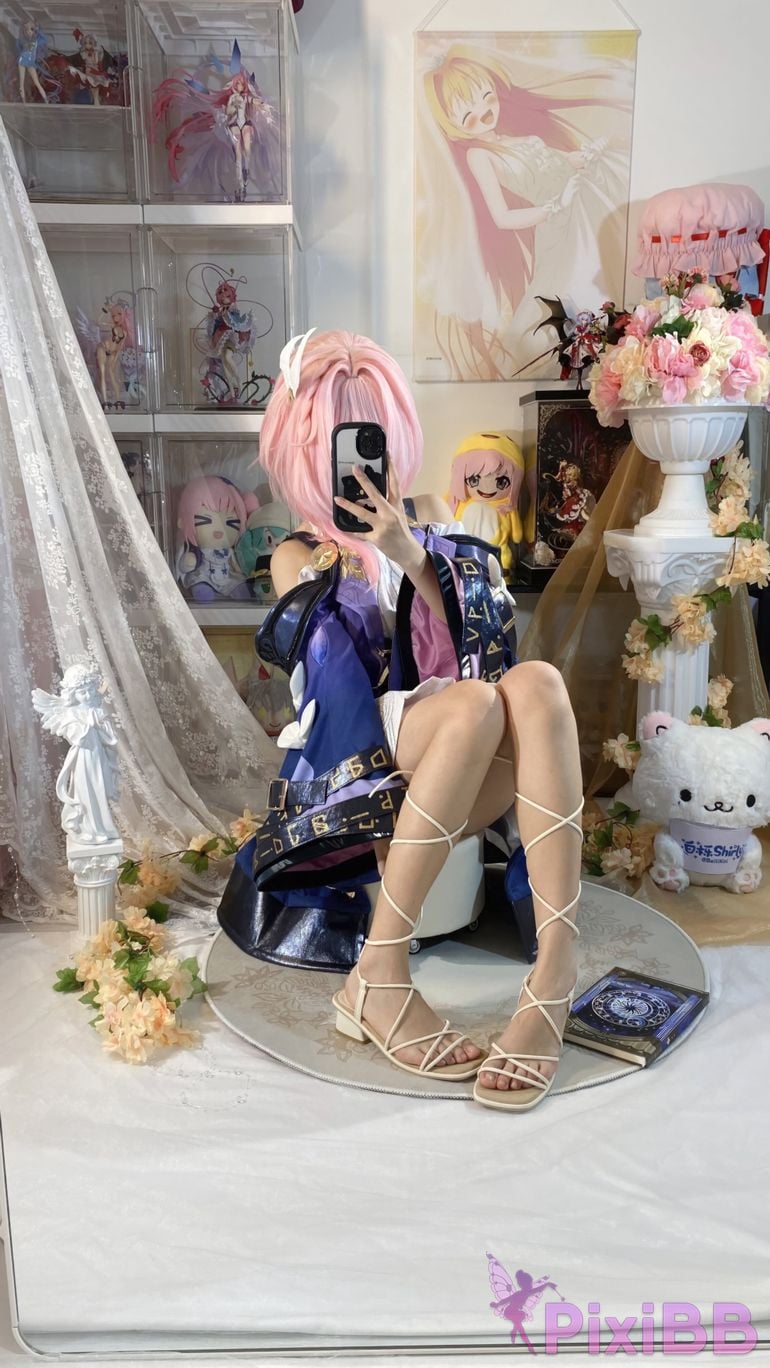 Cosplayer white oak Shirly Xi Lian PixiBB.COM 083