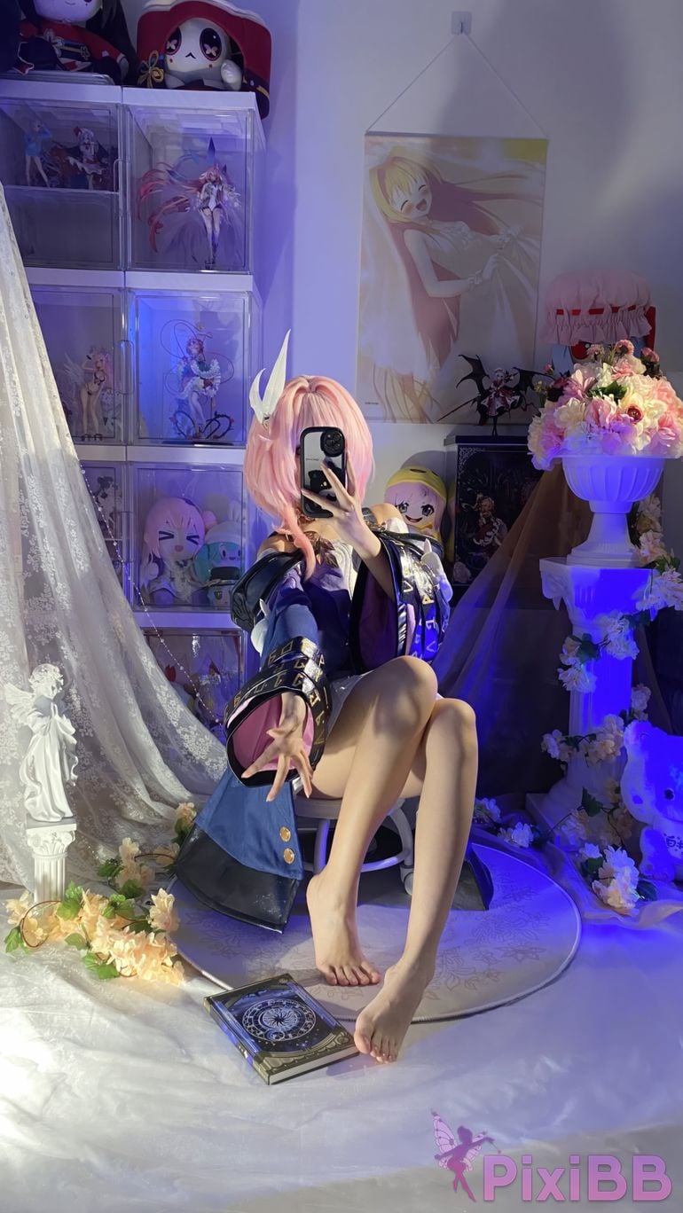Cosplayer white oak Shirly Xi Lian PixiBB.COM 084