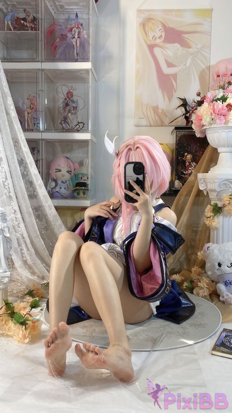 Cosplayer white oak Shirly Xi Lian PixiBB.COM 085
