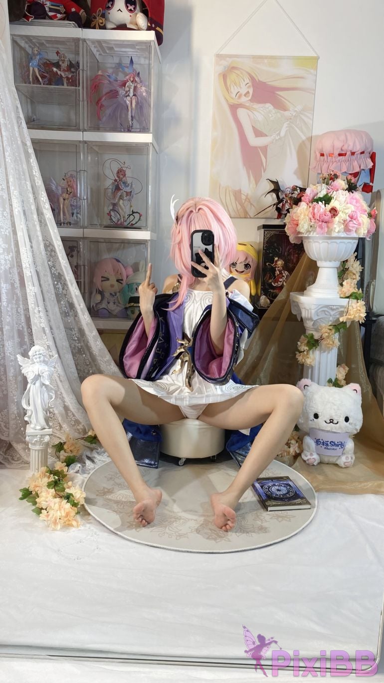 Cosplayer white oak Shirly Xi Lian PixiBB.COM 086