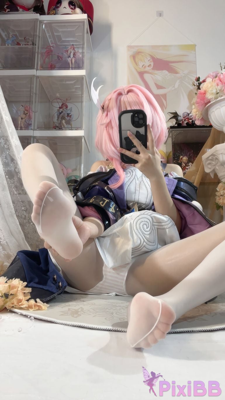 Cosplayer white oak Shirly Xi Lian PixiBB.COM 089