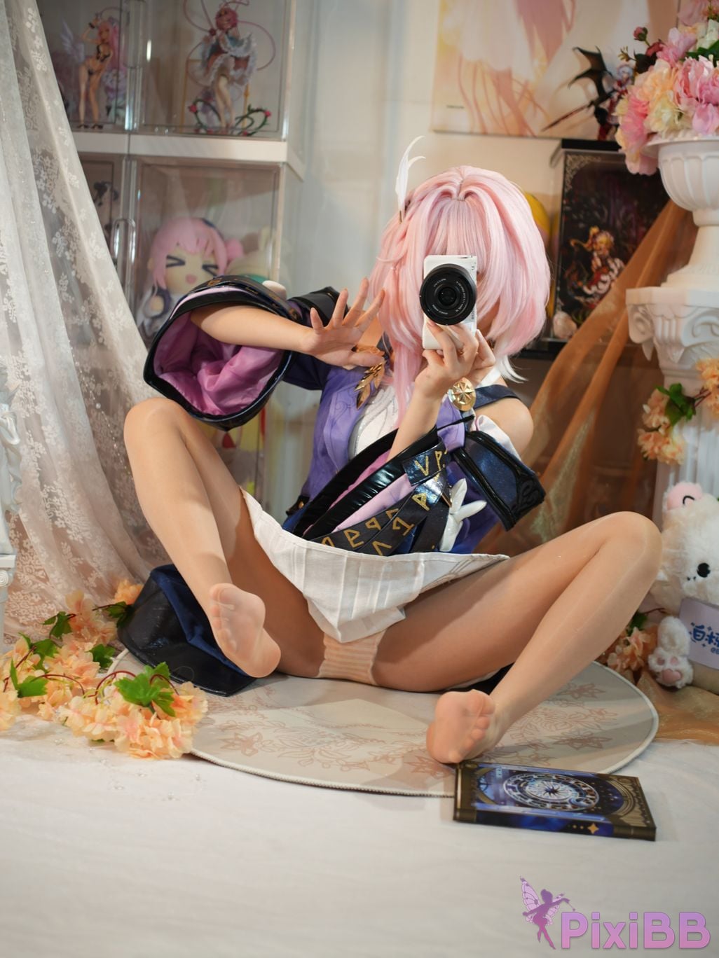 Cosplayer white oak Shirly Xi Lian PixiBB.COM 099