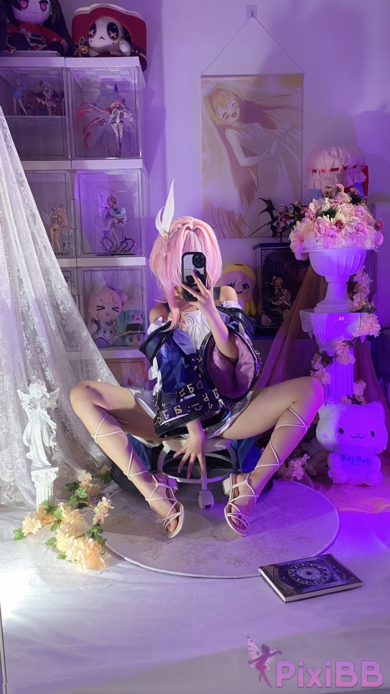 Cosplayer white oak Shirly Xi Lian PixiBB.COM 108