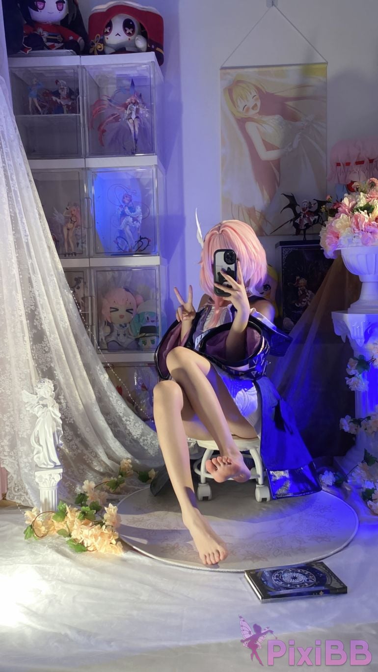 Cosplayer white oak Shirly Xi Lian PixiBB.COM 112