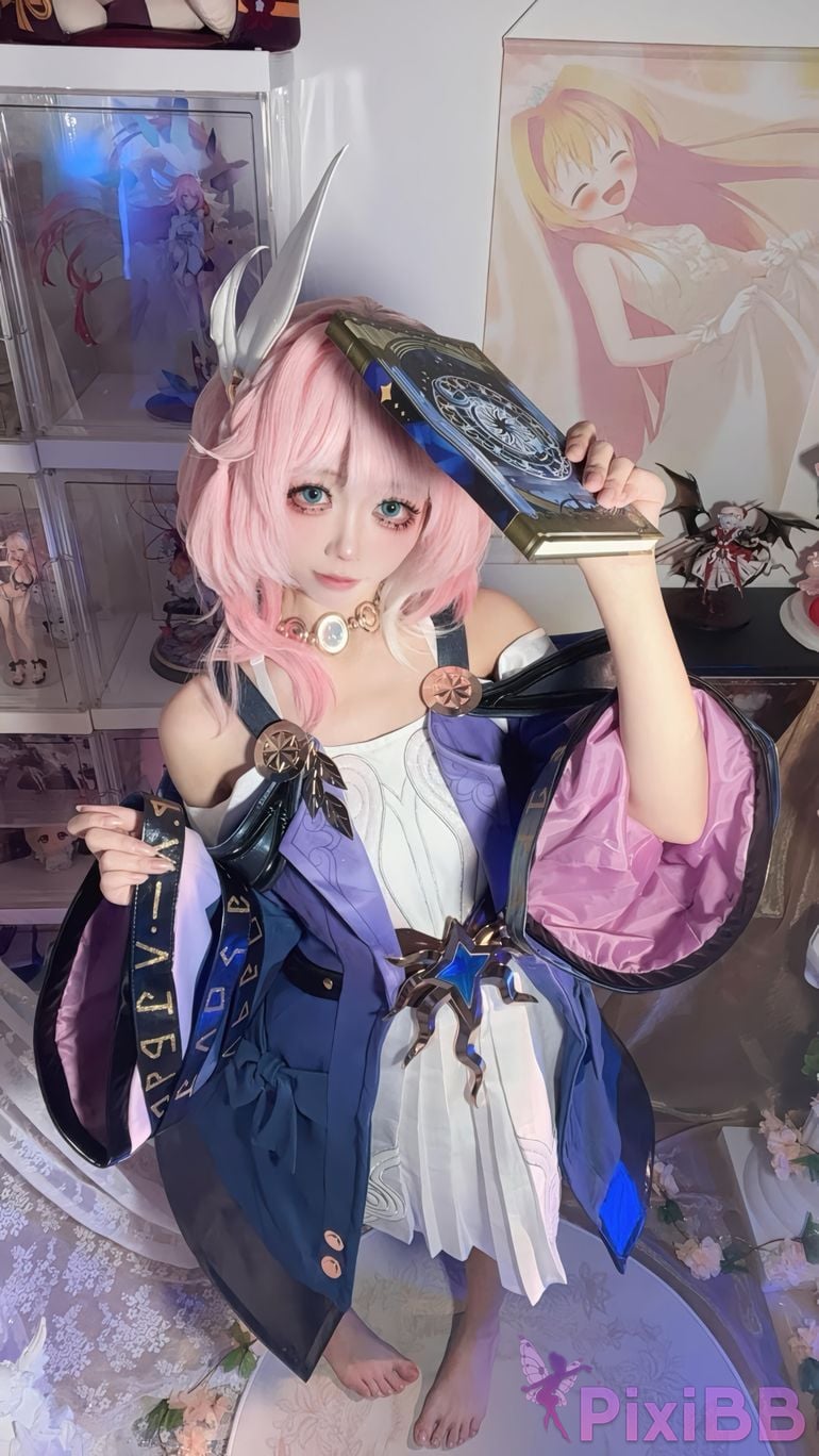 Cosplayer white oak Shirly Xi Lian PixiBB.COM 120
