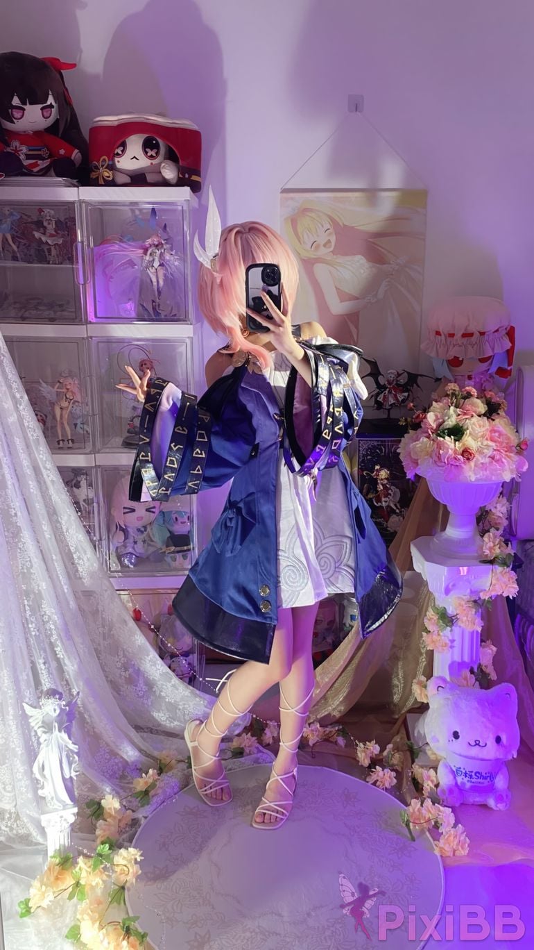 Cosplayer white oak Shirly Xi Lian PixiBB.COM 122