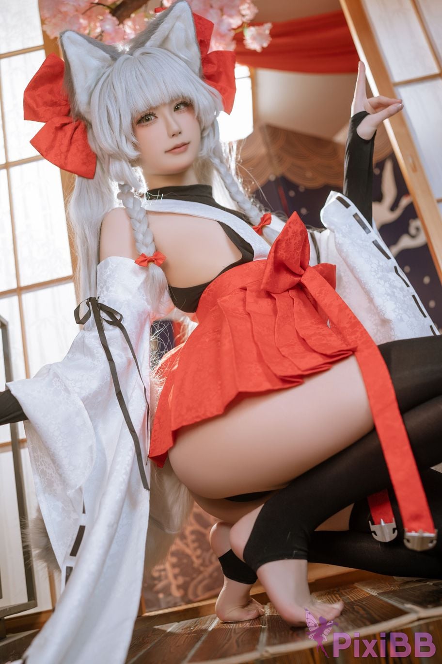 Cosplayer Quan Ran is a little hungry morning calm PixiBB.COM 023