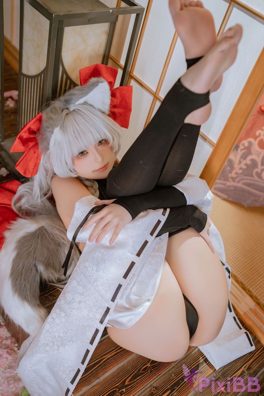 Cosplayer Quan Ran is a little hungry morning calm PixiBB.COM 052