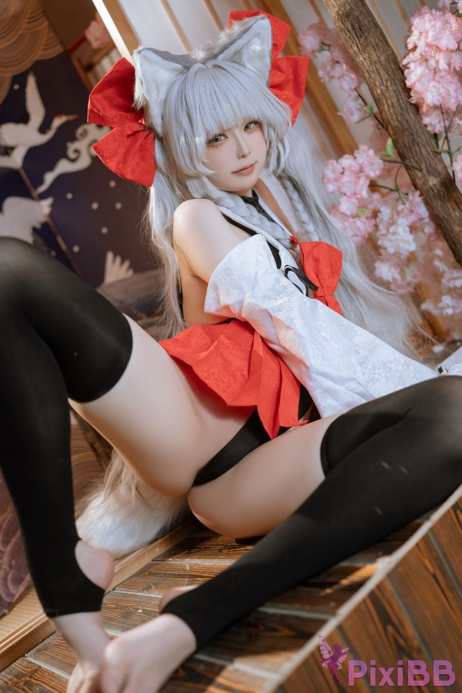 Cosplayer Quan Ran is a little hungry morning calm PixiBB.COM 065