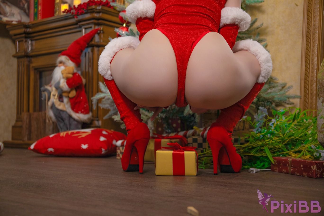 Cosplayer Saionji Nange NieR Automata 2B Christmas PixiBB.COM 005