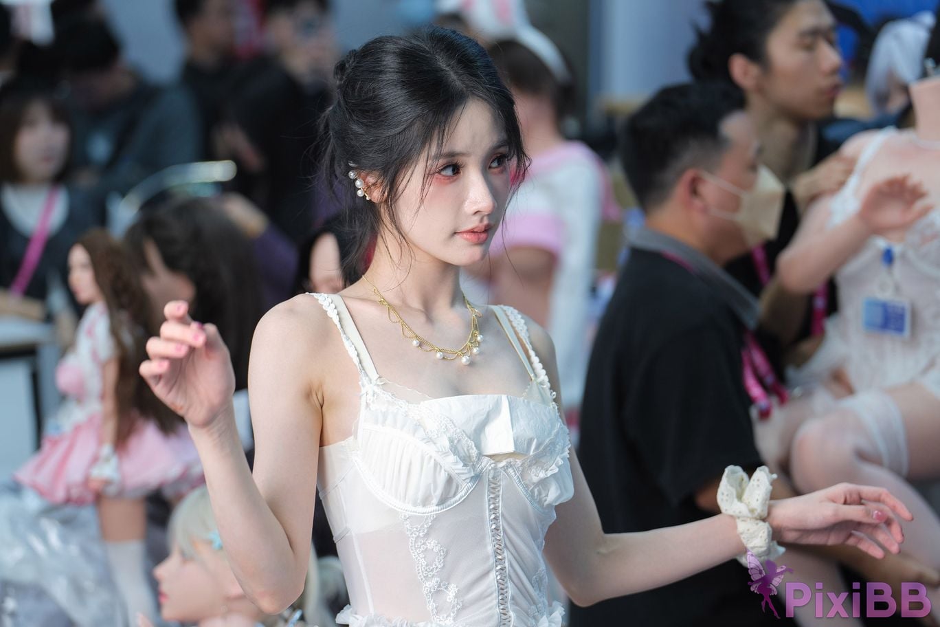 Featured Street Photography Works No.5431 Cool orange meow sauce PixiBB.COM 075